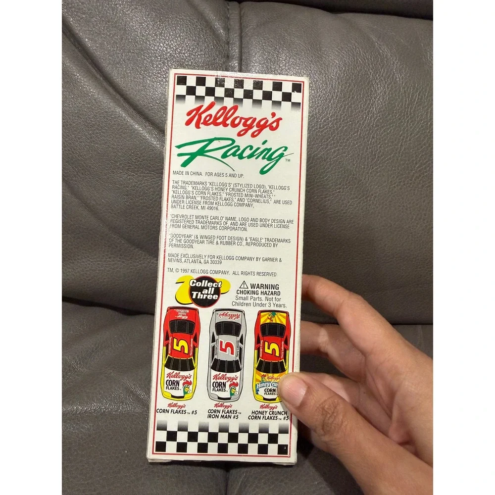 Kelloggs Racing Terry Labonte #5 1996 Champion 1:64 Die-Cast Mini-Car 1997 Promo